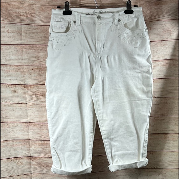 Gloria Vanderbilt Pants - Gloria Vanderbilt Amanda Capri's